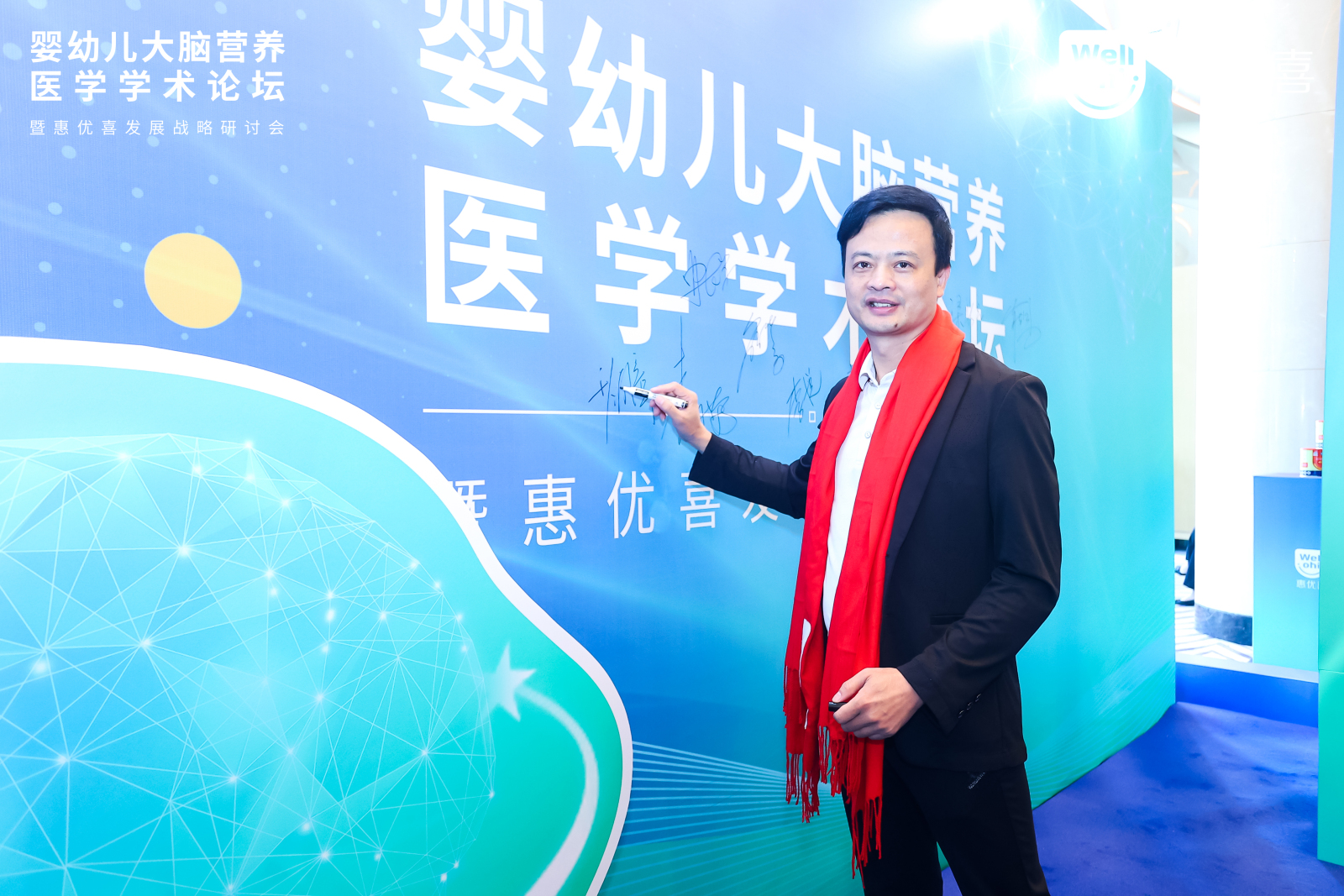 11745895.jpg 11745895.jpg