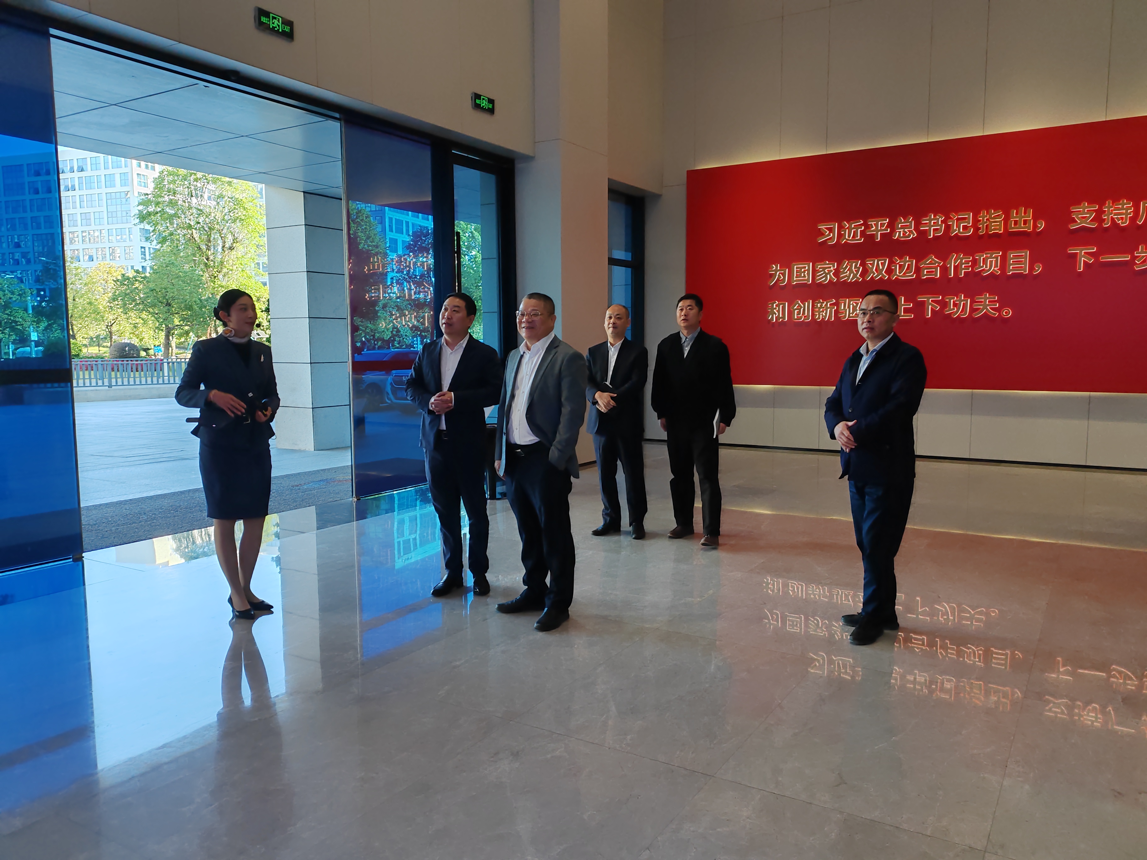 e4d4607d2c62196f181d93dce9bd21f.jpg e4d4607d2c62196f181d93dce9bd21f.jpg